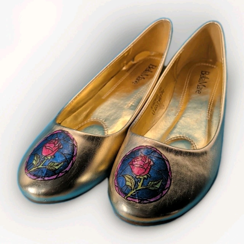 Gold‎ Bella Marie Rose Petal Ballet Style shoes Size 7